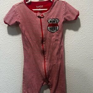 BOGO free


Bundlee Red Striped Baby Bodysuit